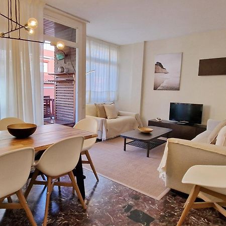Modern Apartment Close To The Camp Nou Stadium برشلونة المظهر الخارجي الصورة